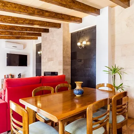 Casa Lola
